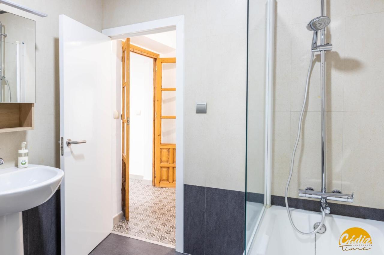 Balcones Del Atlantico - Free Parking By Cadiz Time Apartment Bagian luar foto