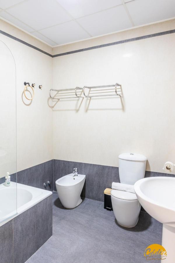Balcones Del Atlantico - Free Parking By Cadiz Time Apartment Bagian luar foto